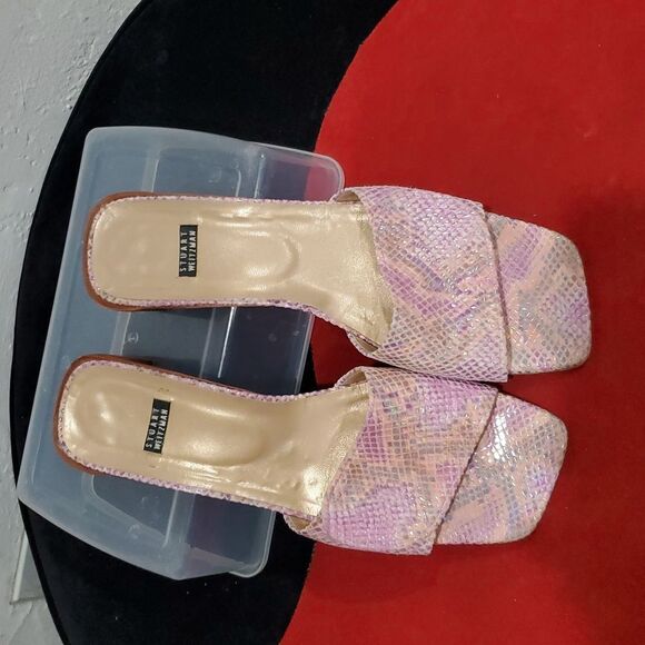 Stuart Weitzman Y2K Pink Iridescent Snakeskin Leather Sandals Size 9 - Picture 4 of 14